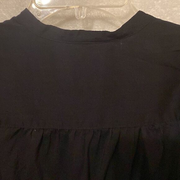 Black blouse   - Picture 7 of 9